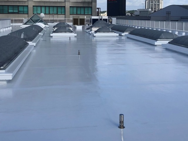 屋根防水アロンコートSQ-TK（通気緩衡）工法施工後